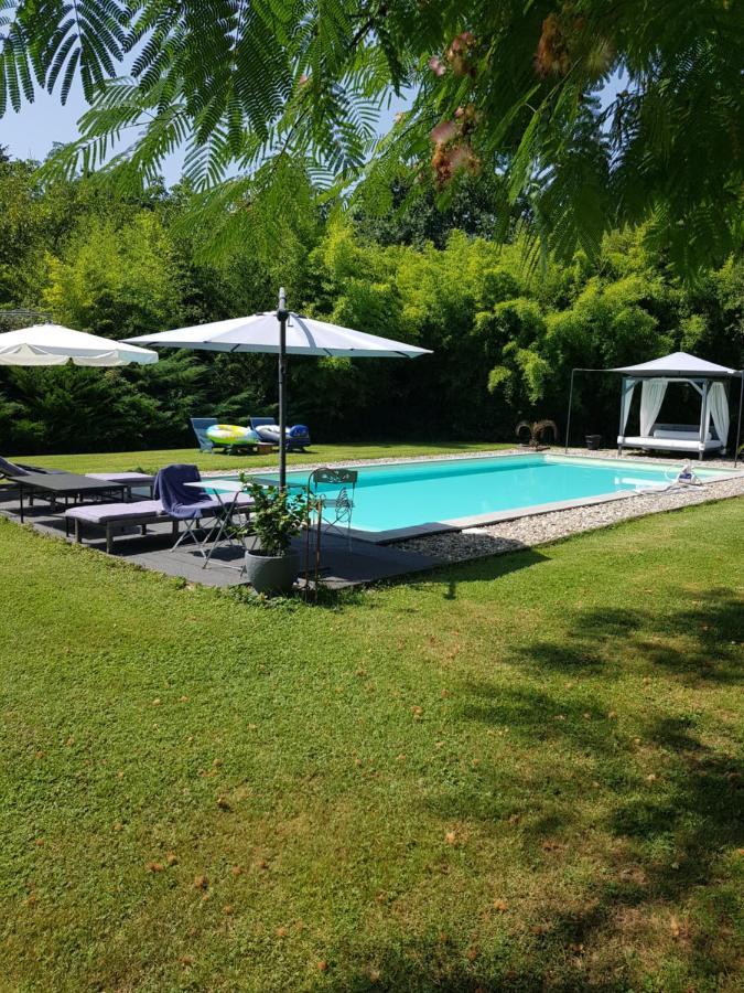 Domaine De Baise Bed & Breakfast Feugarolles Exterior photo
